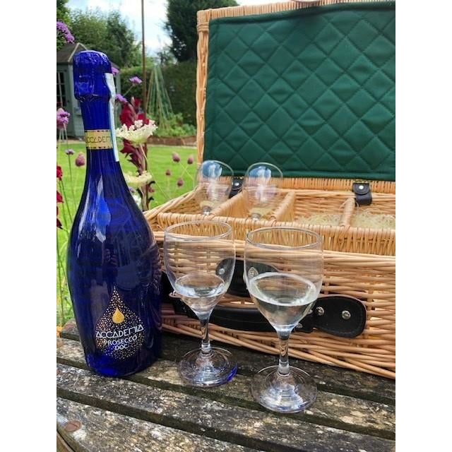 Accademia Blue Prosecco Hamper with 4 glasses