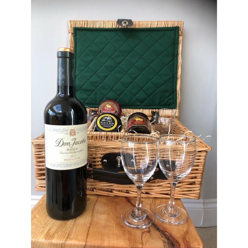 Don Jacobo Reserva Rioja & Cheshire Cheese Hamper